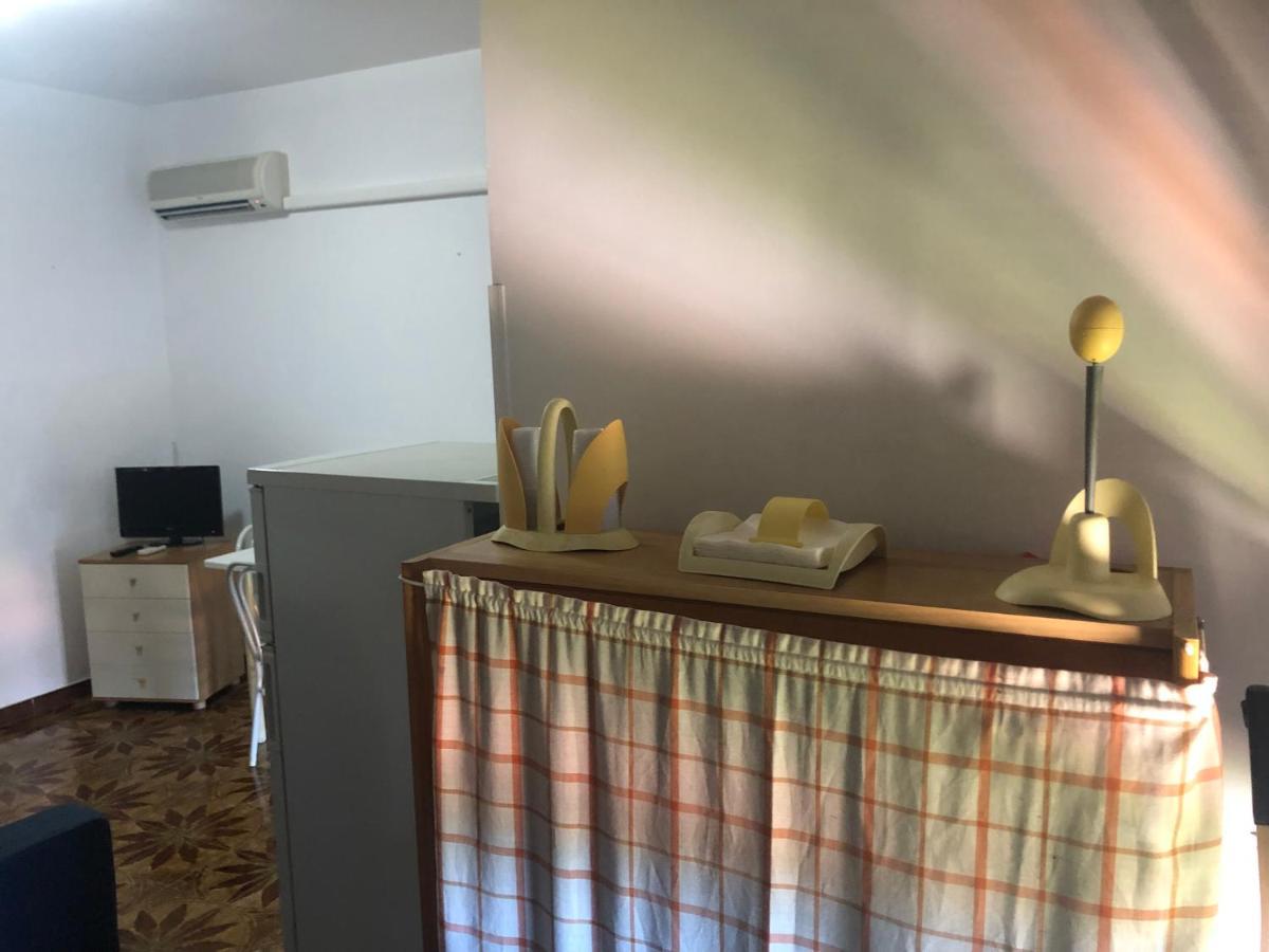 Residence Enrico มอนเดลโล ภายนอก รูปภาพ